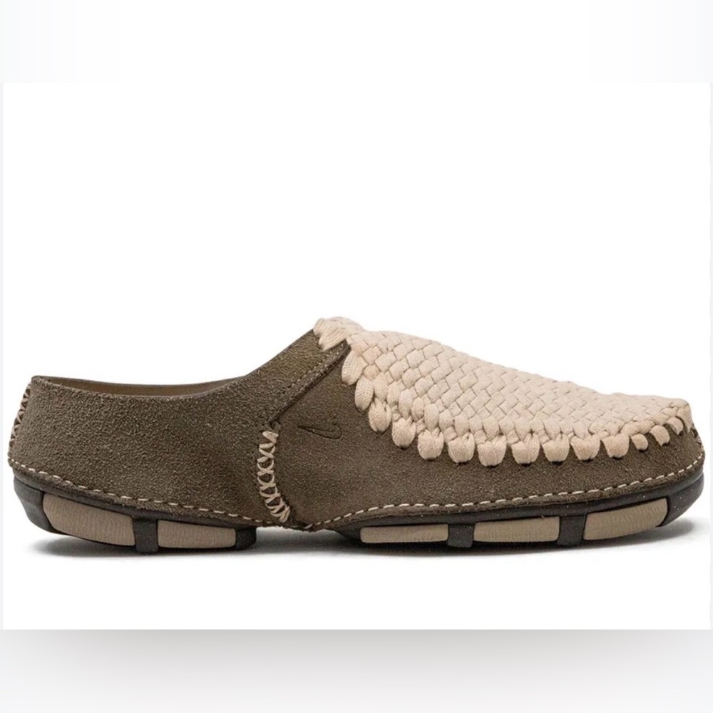 Nike Women's Taupe Suede & Cream Woven Mule